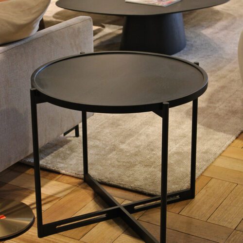 Mesa lateral Soie 60 cm diametro terminación ebano