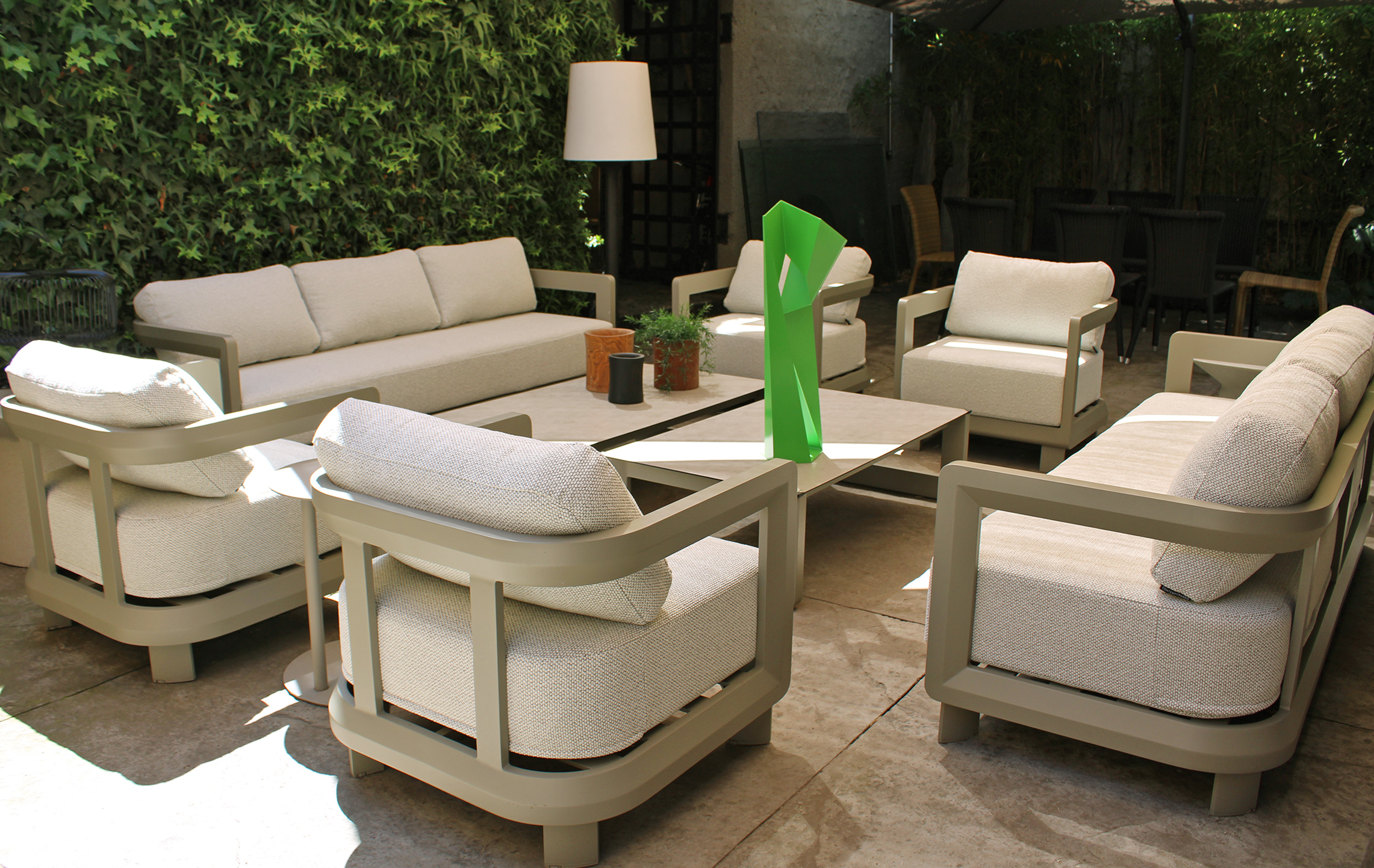 TERRAZA SPLIT SET 1 sofá +2 sillones + 1 mesa - Imagen 7